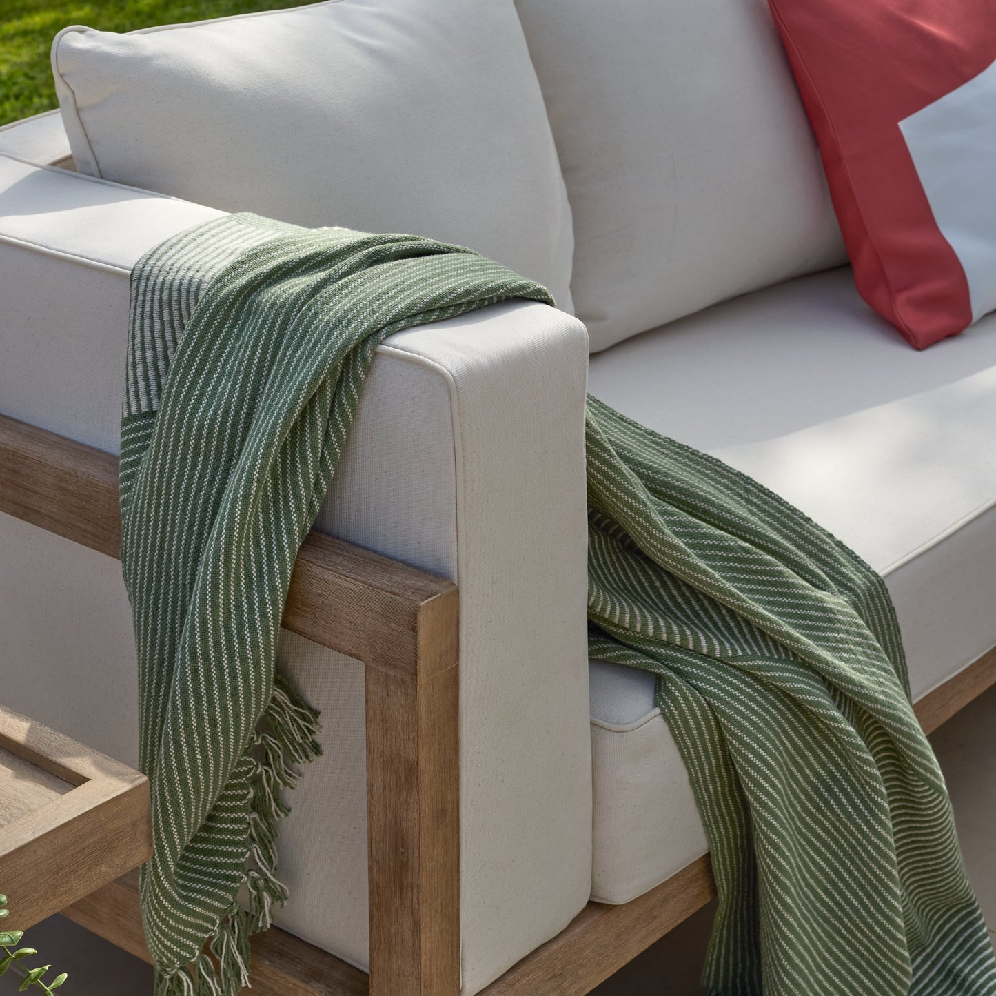 Akira 5 Seater Wooden Garden Set with Side Table - Laura James