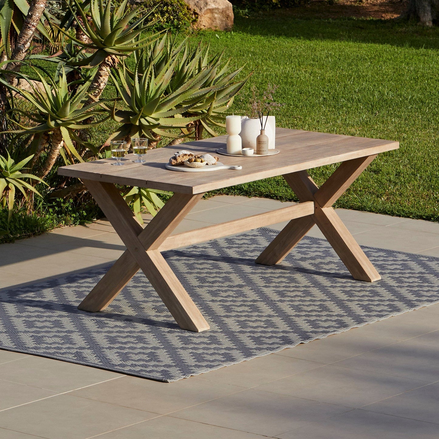 Charlotte 6 Seater Wooden Garden Dining Table Laura James