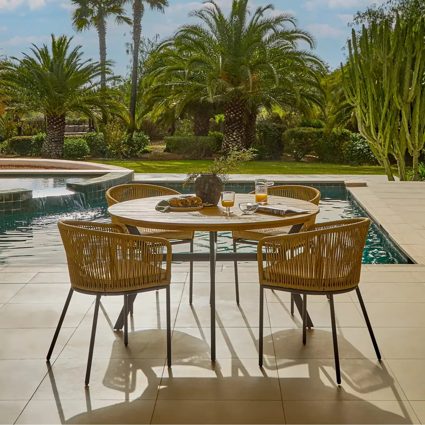 Ezra Whitewash Round Outdoor Dining Set with Natural Hali Rope Chairs - Laura James