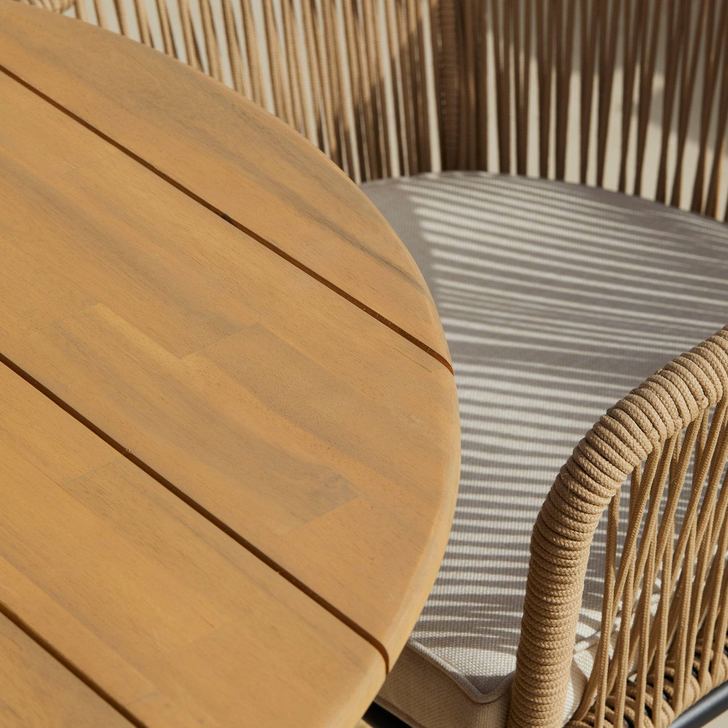 Ezra 6 Seater Oval Wooden Garden Dining Set with 6 Hali Natural Rope Chairs - Laura James