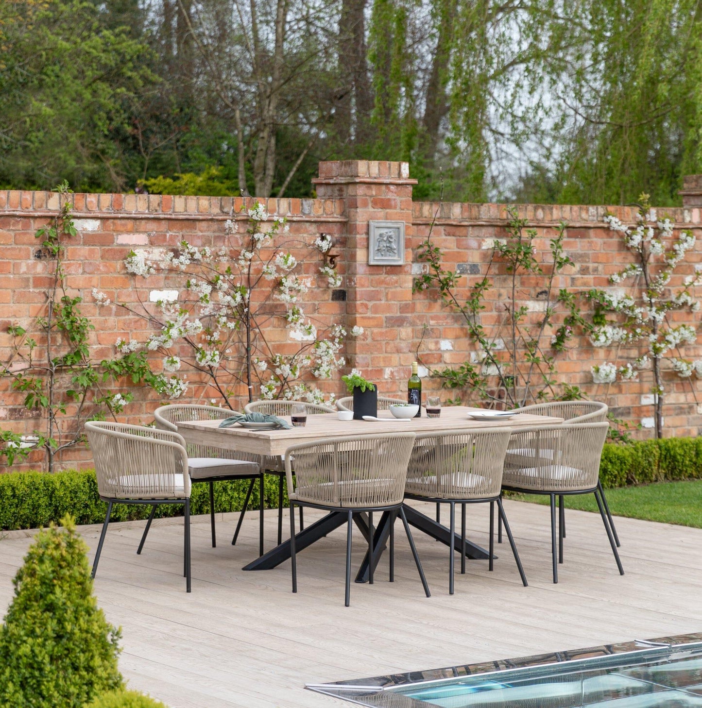 Amelia 8 Seater Whitewash Wood Black Legs Garden Dining Set - Hali Natural Chairs - Laura James