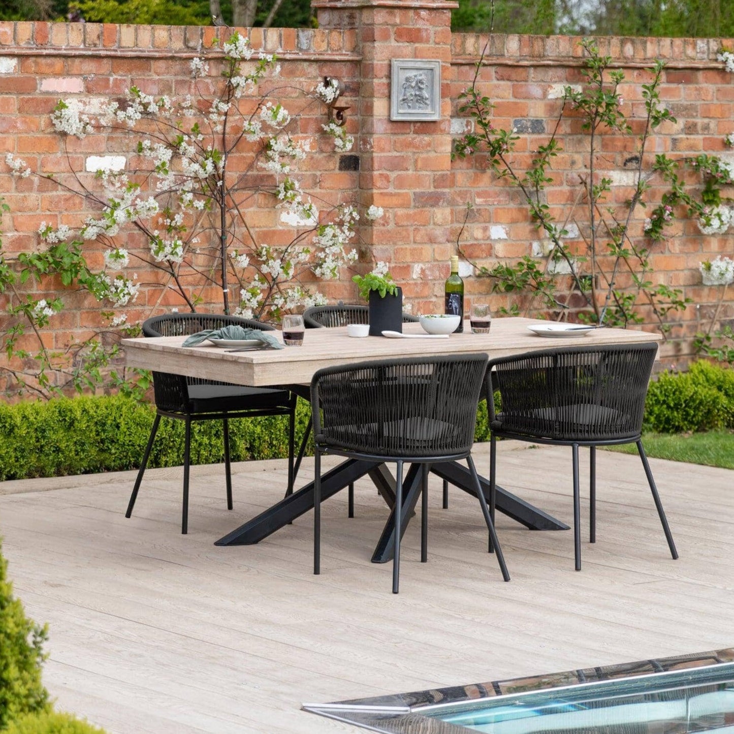 Amelia 4 Seater Whitewash Wood Black Legs Garden Dining Set - Hali Black Chairs