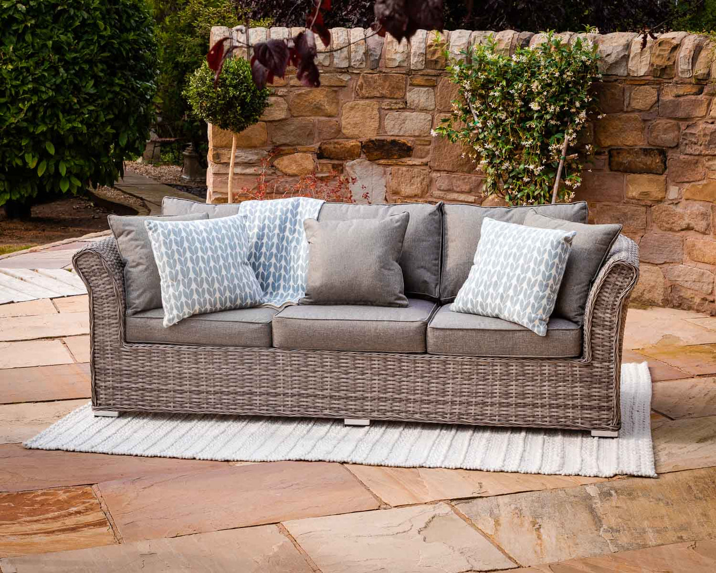 Lisbon 3 Seater Rattan Garden Sofa in Grey