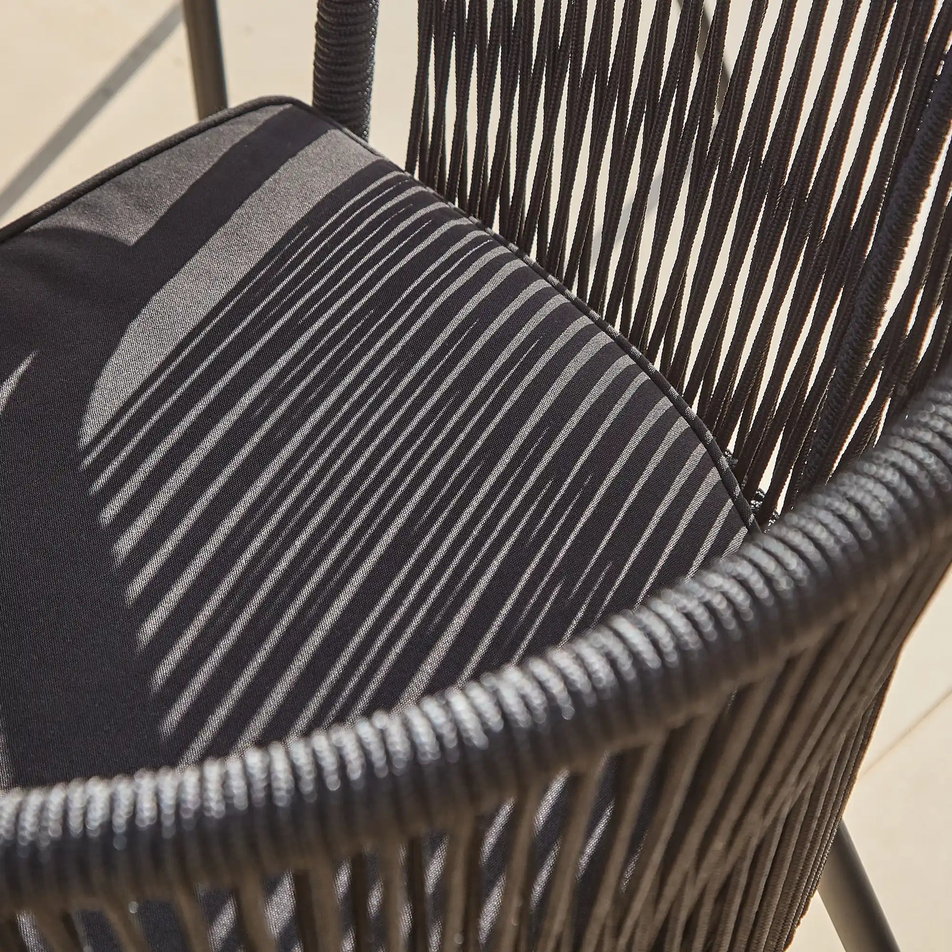 Amelia 4 Seater White Acacia Wood Black Legs Garden Dining Set - Hali Black Chairs