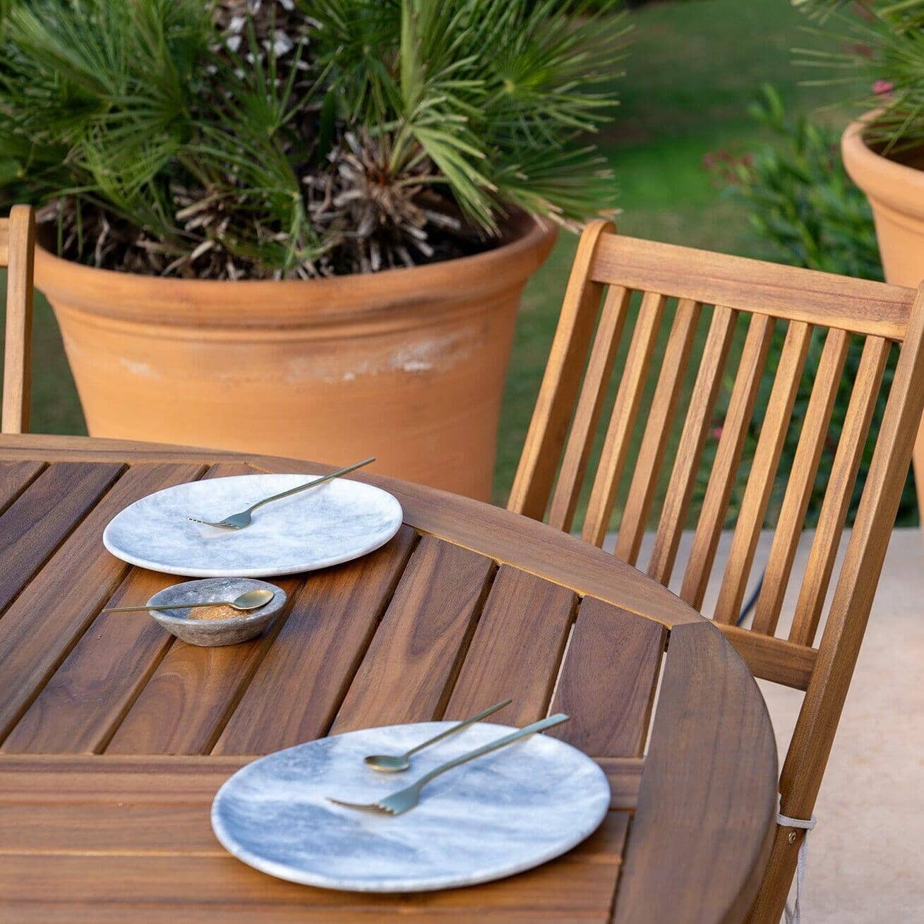 Ashby 4 Seater Round Wooden Garden Dining Set - 100cm