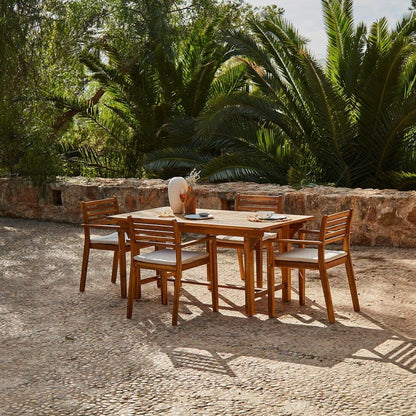 Aspen-4-wooden-extendable-garden-dining-set-with-cushions