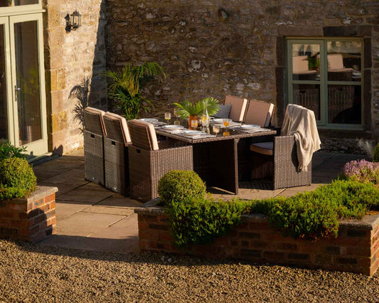 Barcelona 6 Seater Cube Set in Brown and Cream