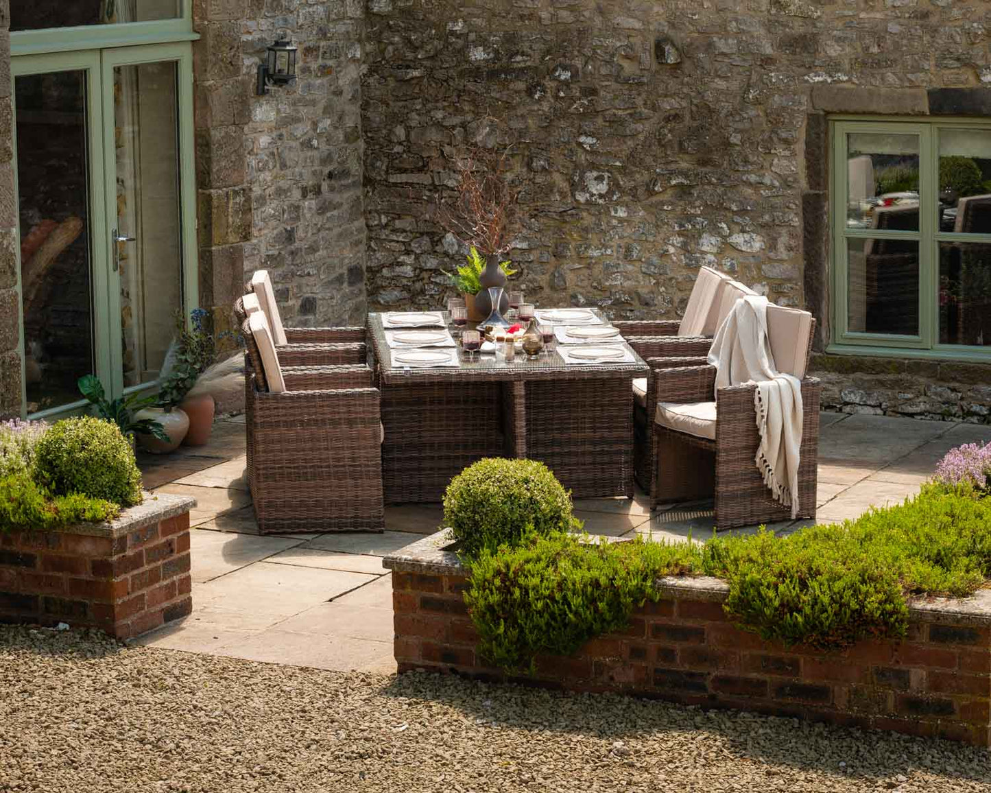 Barcelona 6 Seater Cube Set in Truffle Brown and Cream