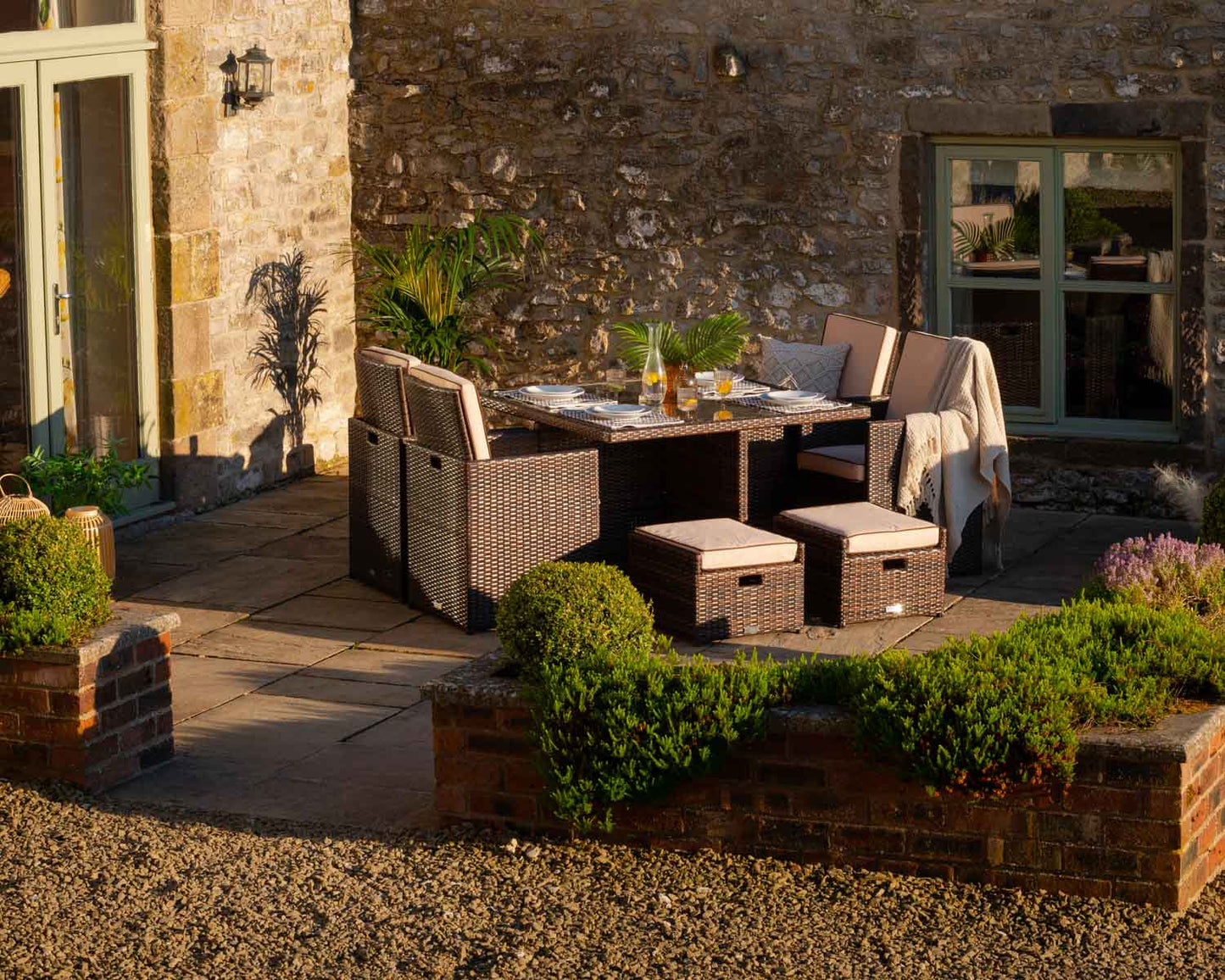 Barcelona 4 Seater Cube Set With Footstools in Brown and Cream