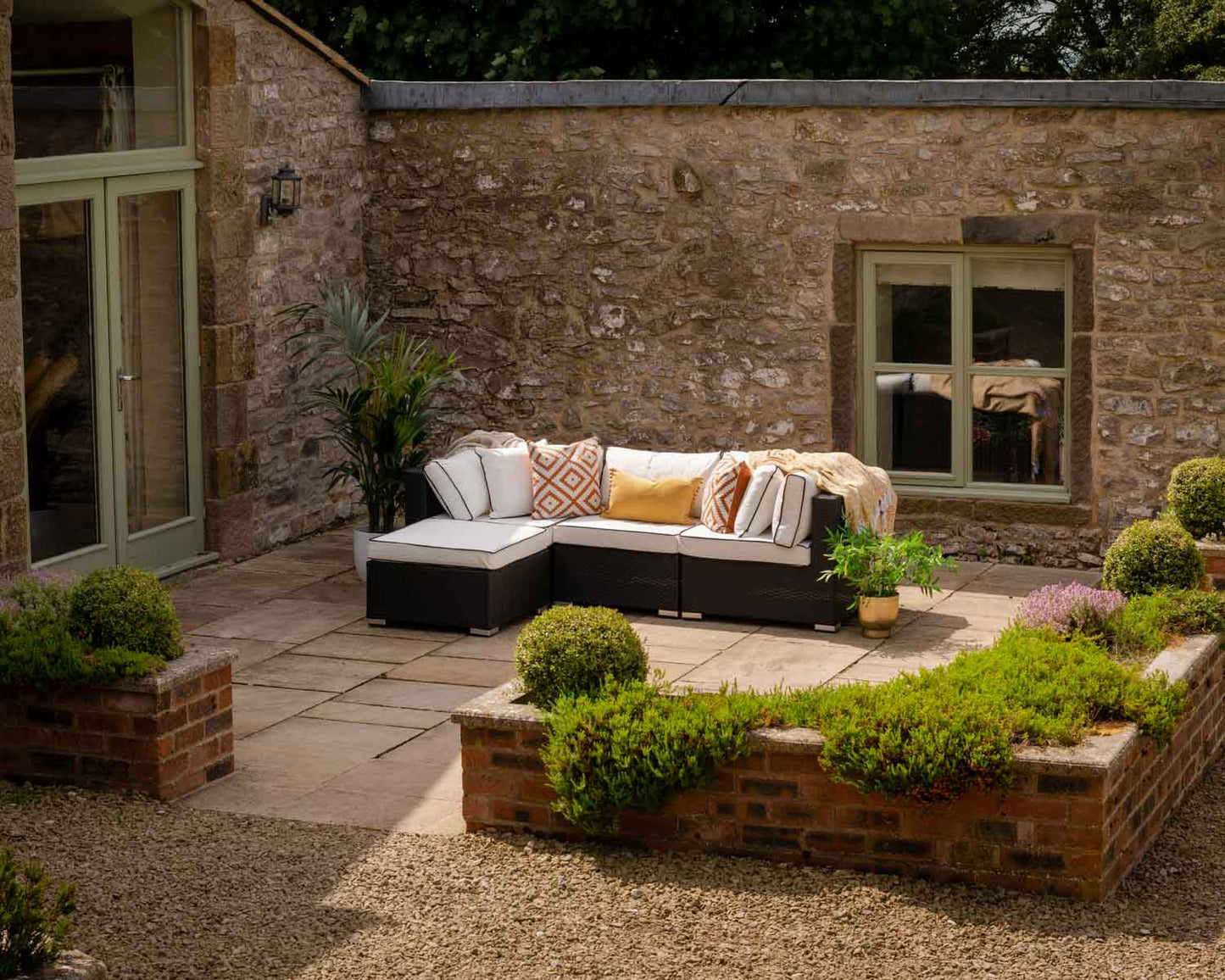 Florida 4 Piece Rattan Garden Corner Sofa Set in Black and Vanilla