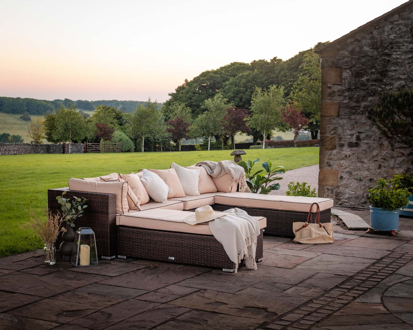 Monaco Rattan Garden Day Bed Sofa Set in Chocolate and Cream