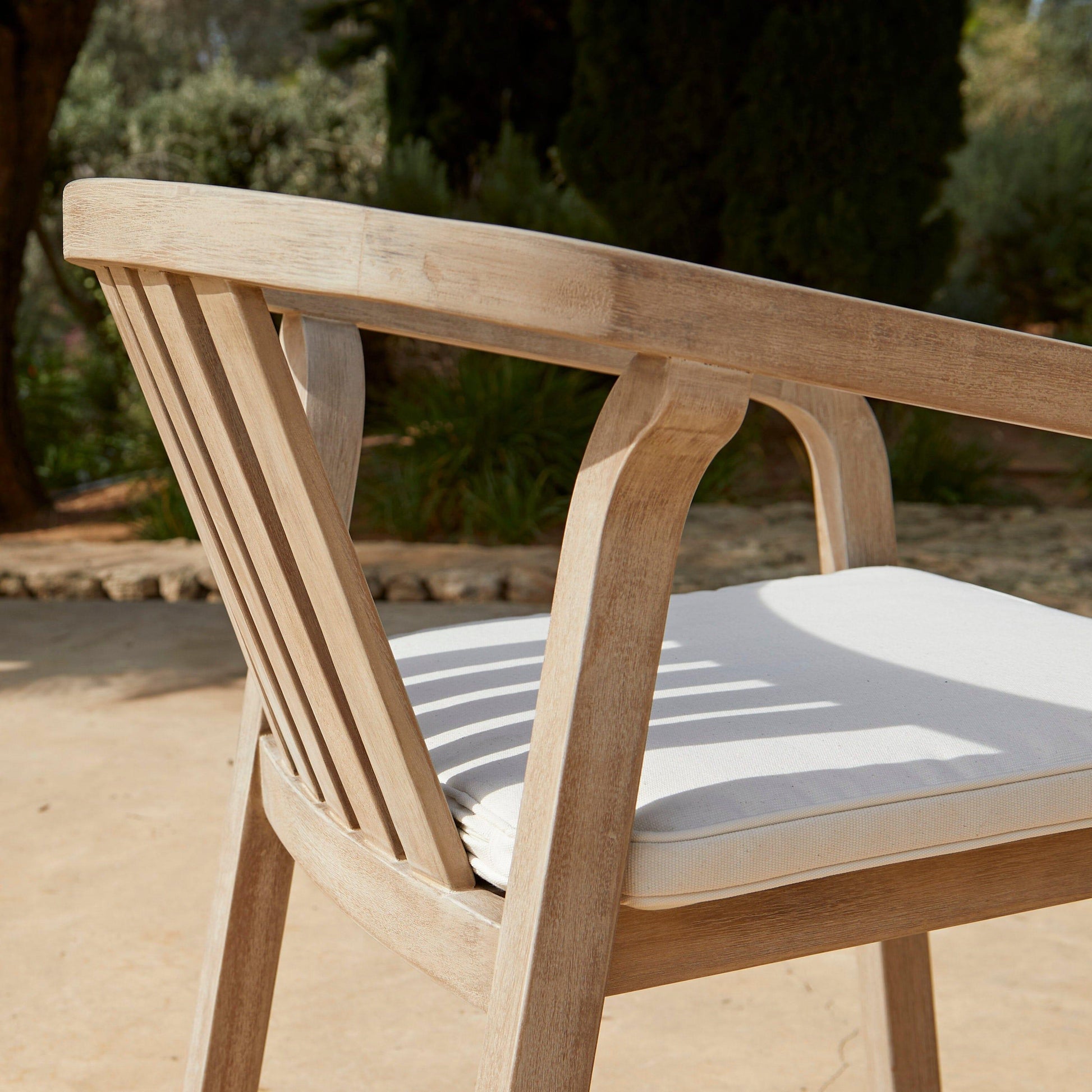 Shiro 6 Seater Wooden Round Garden Dining Table with 6 Shiro chairs - 160cm - Laura James